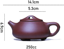 Загрузить изображение в средство просмотра галереи, Yixing Clay / Zisha Tea Pot for Chinese kung / Gong Fu Tea 200ml ( Shi Piao )
